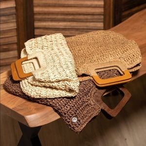 Natural Straw Crochet Bag with Wooden Handle Purse